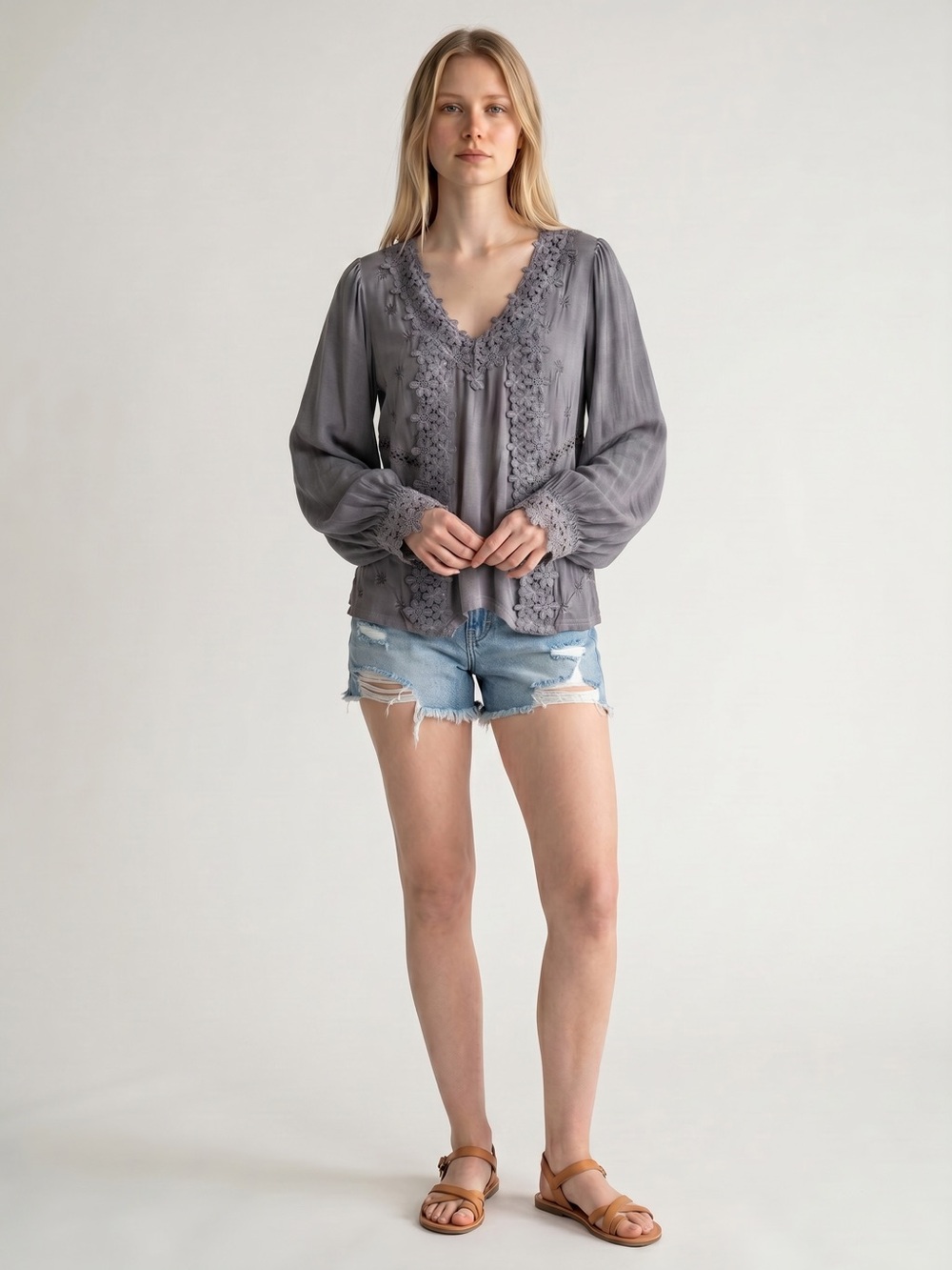POL Gray Embroidered Floral Appliqué Top Size M Balloon Sleeve Boho Festival - Picture 2 of 11